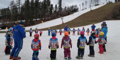 Předškoláci lyžují